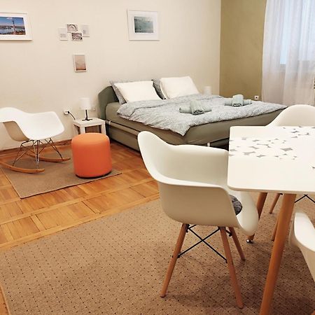 Apartamento Center Obi-One Belgrado Exterior foto